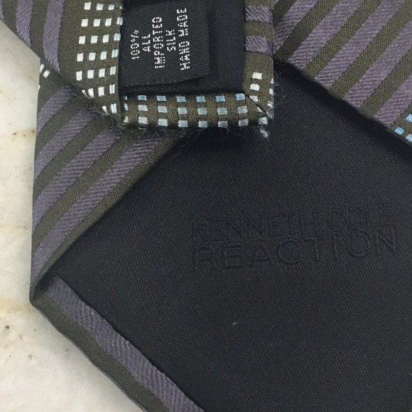 KENNETH COLE REACTION SILK TIE - Picture 5 of 11